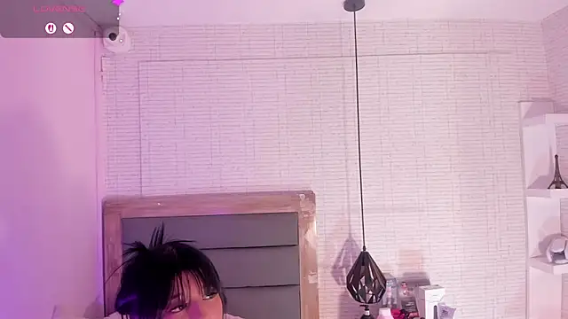MILLYEVANS1 Live Chatraum