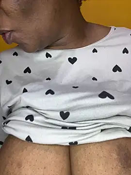 Chat ao vivo de BoobsQueeen