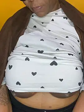 BoobsQueeenのライブチャットルーム