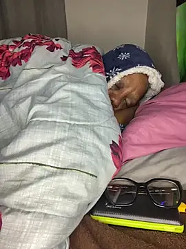 Živá chatovací místnost BoobsQueeen