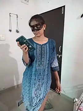 Онлайн чат kajal_sexy87