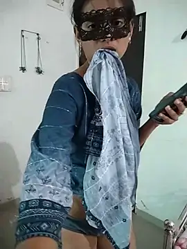 kajal_sexy87: δωμάτιο απευθείας συνομιλίας