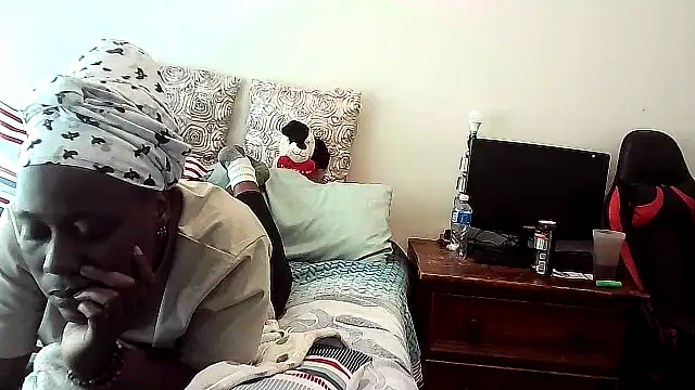 Dutches101 Live Chatraum