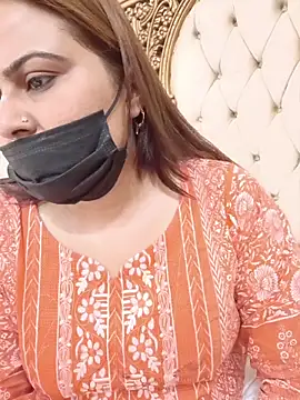 Chat soba uživo modela Misskiss24