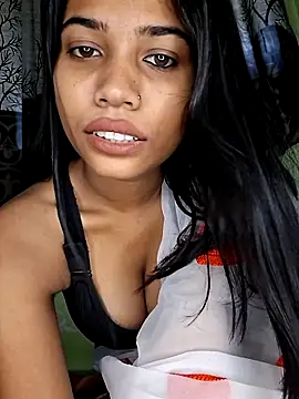 sexy__Valentine Live Chatraum