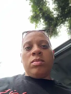 Quinn_damilf Live Chatraum