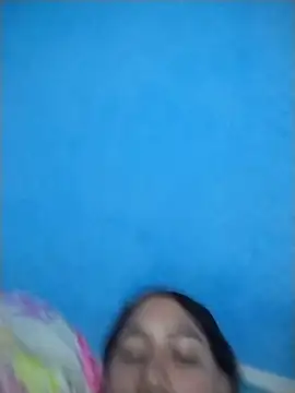 erikabella Adlı Modelin Canlı Sohbet Odası