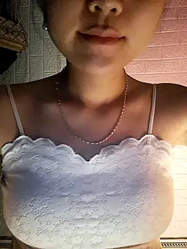 -Cidy- Adlı Modelin Canlı Sohbet Odası