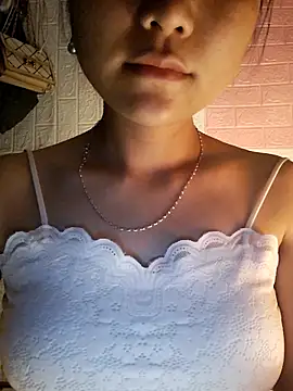 -Cidy- élő chatszobája