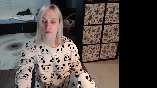 Sweet_hot_shrmp Adlı Modelin Canlı Sohbet Odası