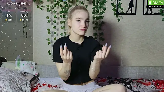 Sala de chat ao vivo de Girl_Meow18