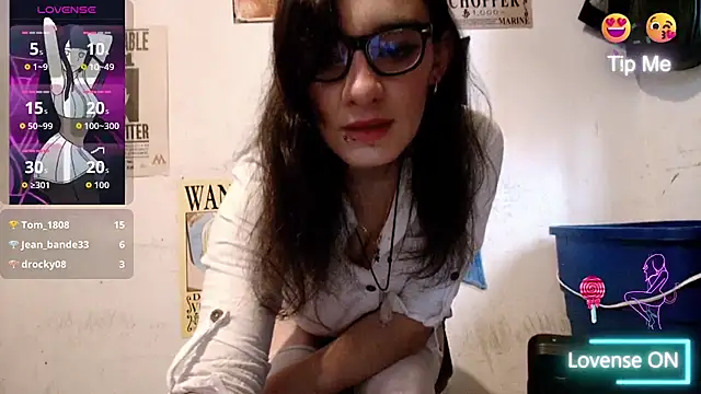 Pokój czatu na żywo – Ellaa_honey