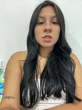 karo_cute – Naživo chatovacia miestnosť