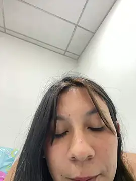ห้องแชทสดของ karo_cute