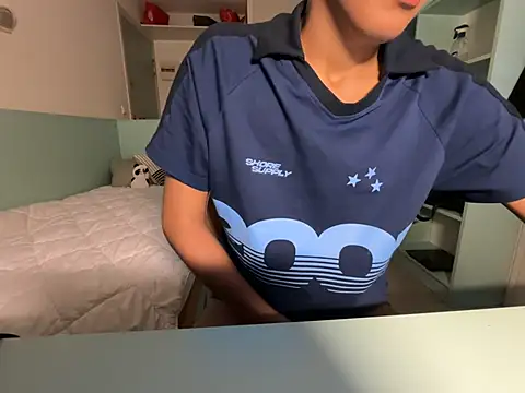 Rebeu_77 webcam show