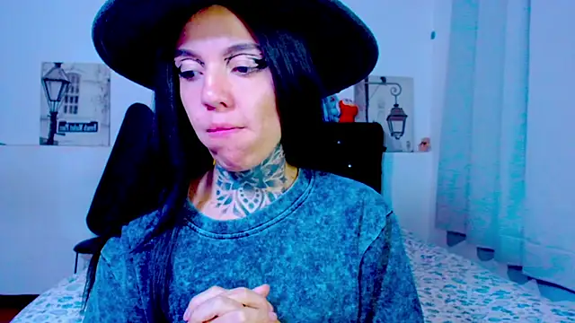 LannieGonzales чат на живо