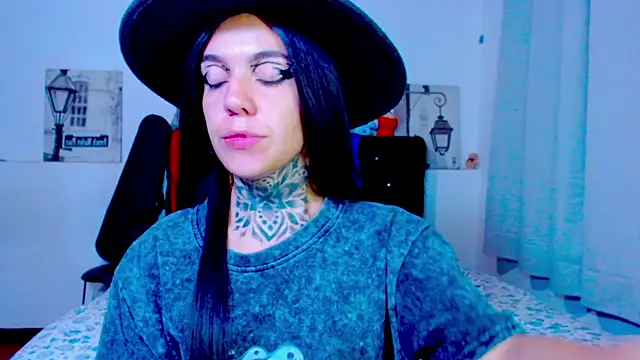 Chat soba uživo modela LannieGonzales