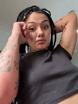 Abrildqquino – live chatrum