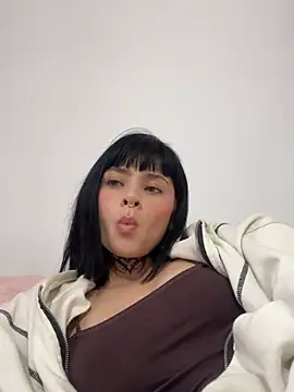 Chat soba uživo modela Babeel_