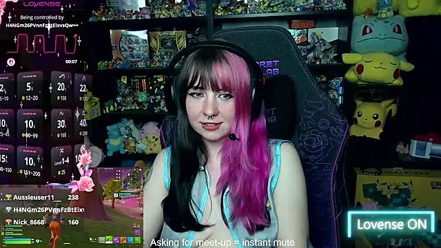 CutieTracer's Live Chat Room
