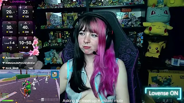 CutieTracer's Live Chat Room