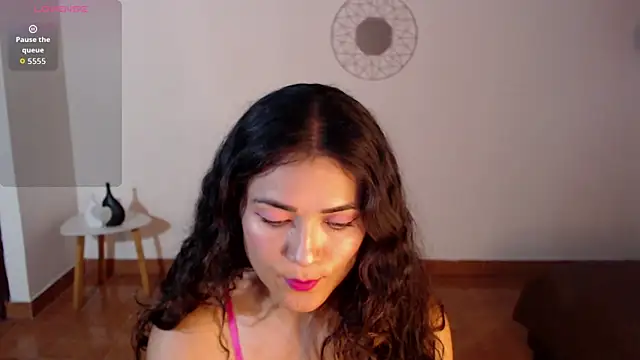 Phòng Chat Trực Tiếp FreyaRouge