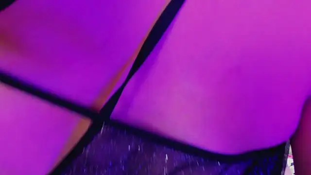 OliviaBrokのライブチャットルーム