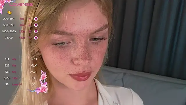 חדר צ'אט בשידור חי של PatriciaaReed