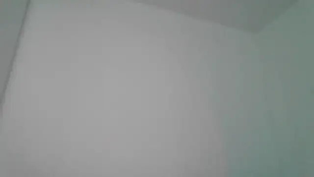 Elayne_Sweet's Live Chat Room