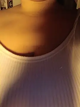 Živá chatovací místnost soytuputitamirame