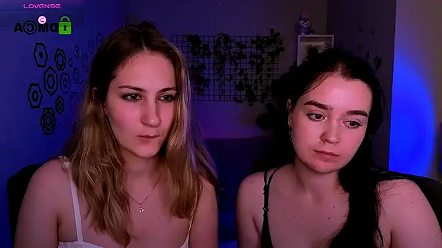 Pokazy przed seks kamerką na żywo – so_hot_rosalie