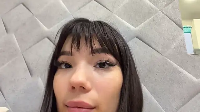 Živá chatovací místnost Barbie_Aria