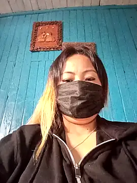 Bristy_BigBoobsのライブチャットルーム