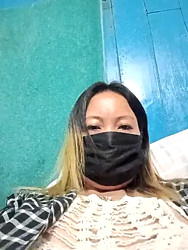 Živá chatovací místnost Bristy_BigBoobs