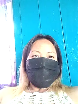 חדר צ'אט בשידור חי של Bristy_BigBoobs