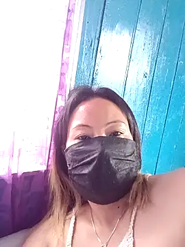 חדר צ'אט בשידור חי של Bristy_BigBoobs