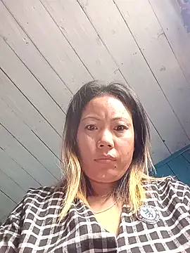 Bristy_BigBoobs Live Chatraum