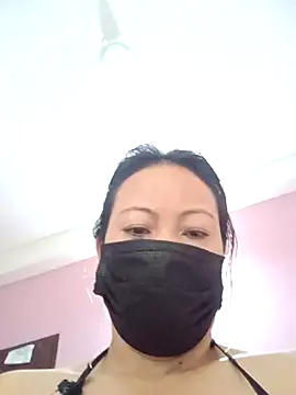 غرفة دردشة Bristy_BigBoobs المباشرة