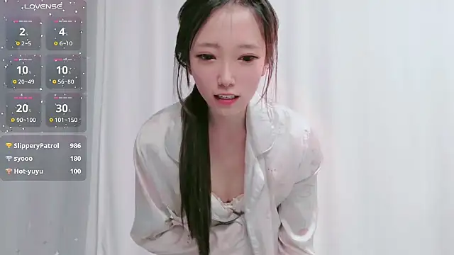 luckyuyu66's Live Chat Room