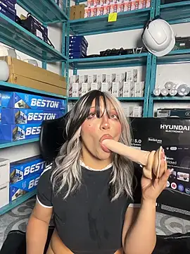 Saraa_love_ чат на живо