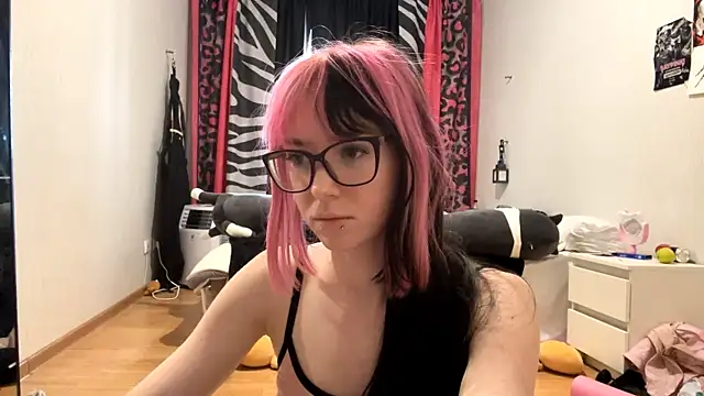 חדר צ'אט בשידור חי של WifeAileen