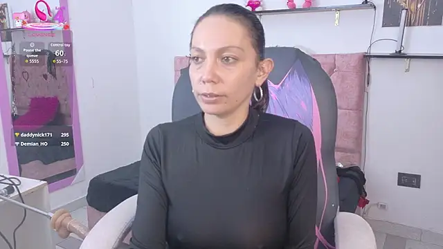 karlaaHott Cameră chat live
