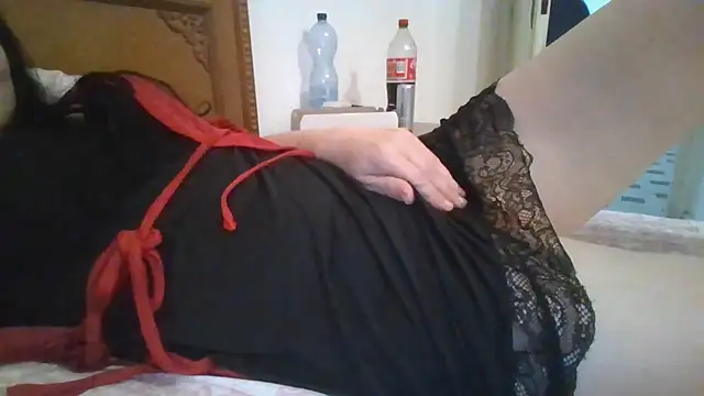 MonicaX69X's Live Chat Room