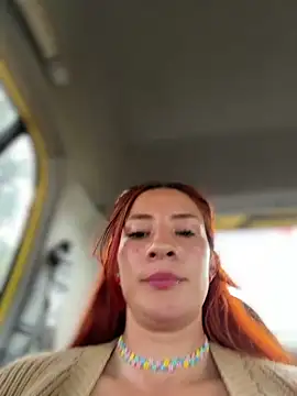Chatroom en direct de Samyra_Biker12