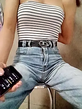 Ryry1188 Adlı Modelin Canlı Sohbet Odası