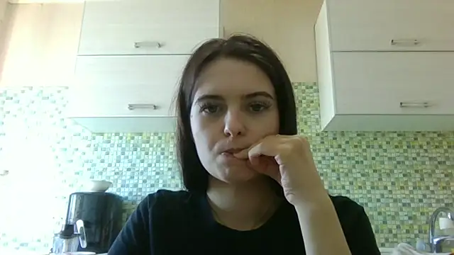 KikiAmino чат на живо