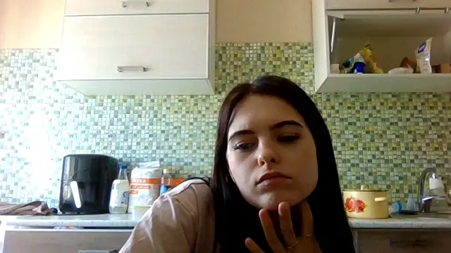 KikiAmino – live chatrum