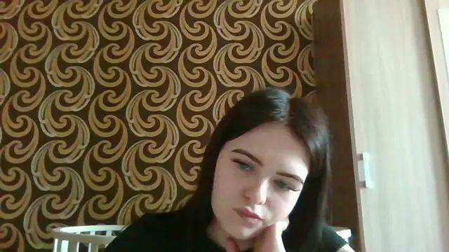 KikiAmino – live chatrum