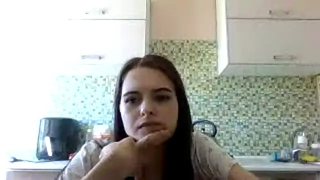 חדר צ'אט בשידור חי של KikiAmino
