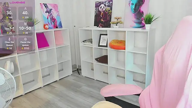 Amy-Desiree's Live Chat Room